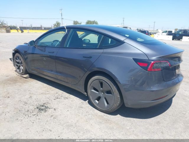5YJ3E1EA2PF639384 Tesla MODEL 3