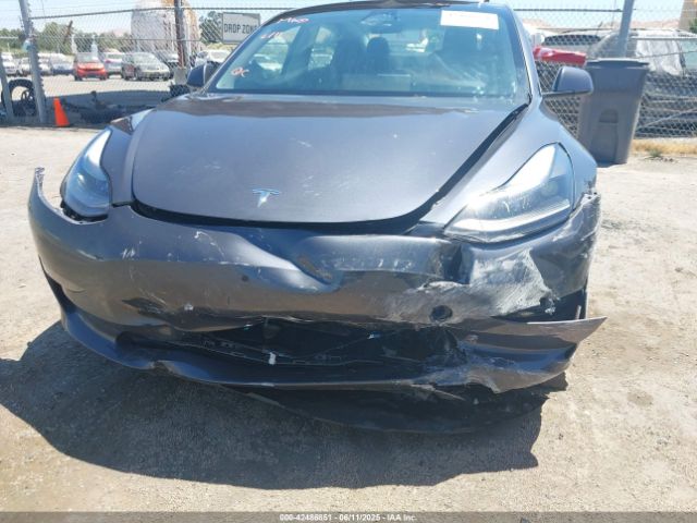 5YJ3E1EA2PF639384 Tesla MODEL 3