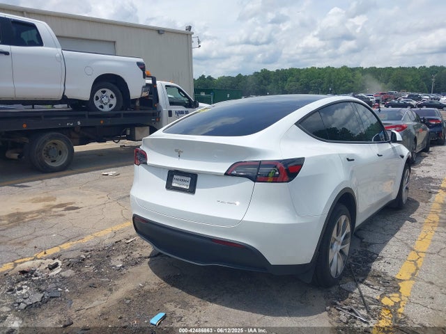 2023 TESLA MODEL Y 7SAYGDEE6PA148806 Photo 3