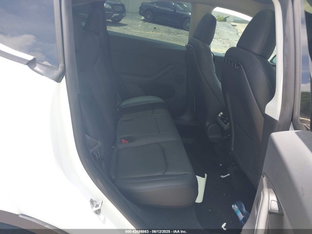 2023 TESLA MODEL Y 7SAYGDEE6PA148806 Photo 7