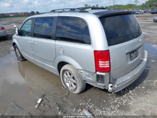 2010 CHRYSLER TOWN & COUNTRY 2A4RR5D14AR214553 Photo 2