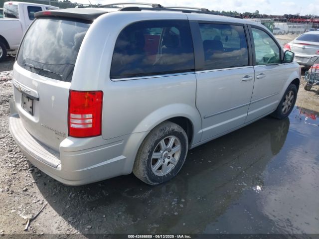 2010 CHRYSLER TOWN & COUNTRY 2A4RR5D14AR214553 Photo 3