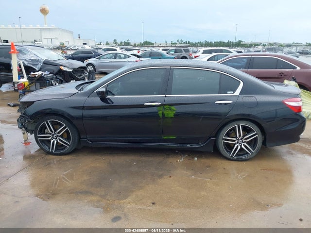 1HGCR2F5XGA082813 Honda k24w1