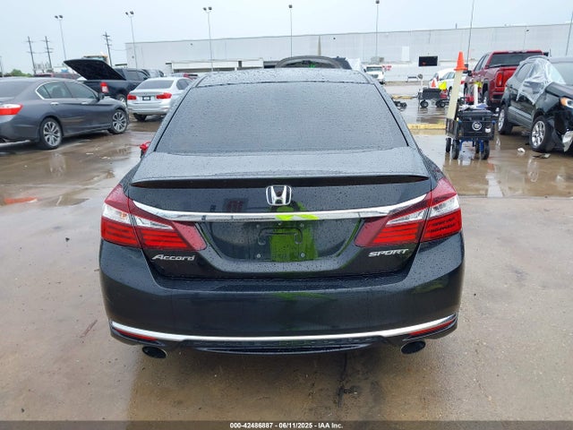 1HGCR2F5XGA082813 Honda k24w1