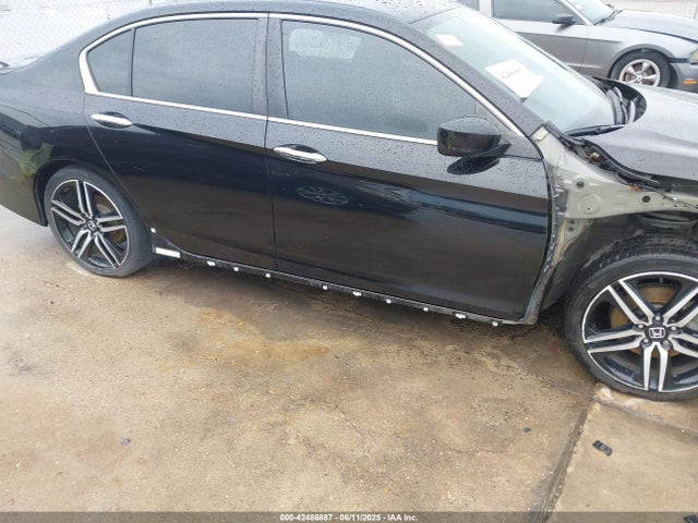 1HGCR2F5XGA082813 Honda k24w1