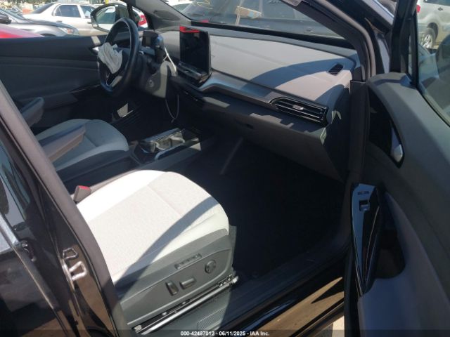 2021 VOLKSWAGEN ID.4 WVGTMPE2XMP035979 Photo 4