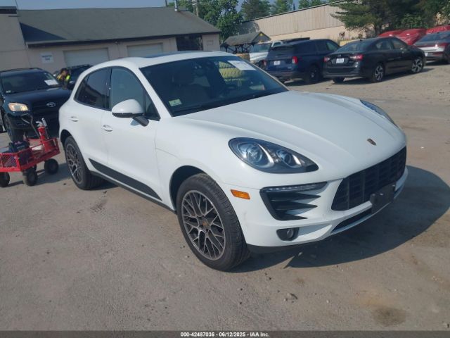 2018 PORSCHE MACAN WP1AA2A50JLB21679