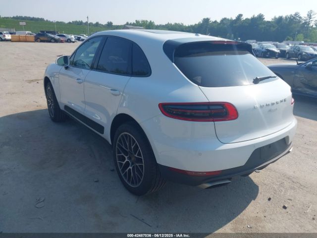 2018 PORSCHE MACAN WP1AA2A50JLB21679 Photo 2