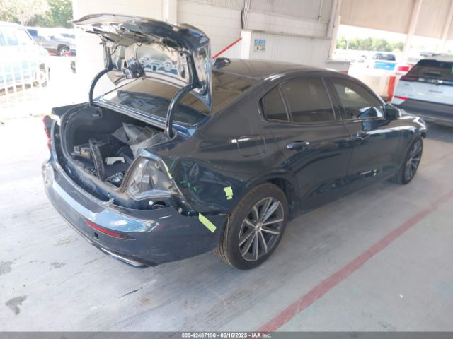 2022 VOLVO S60 7JRL12FZ5NG186923 Photo 3
