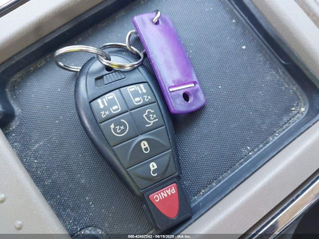 2C4RC1CG1FR645865 Chrysler 2015