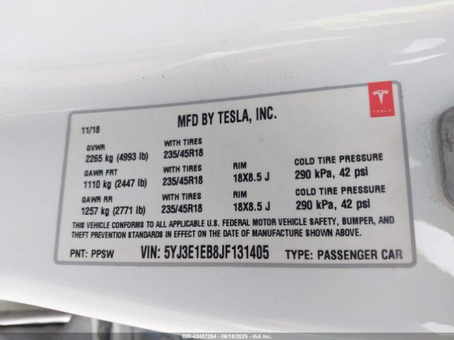 2018 TESLA MODEL 3 5YJ3E1EB8JF131405 Photo 8