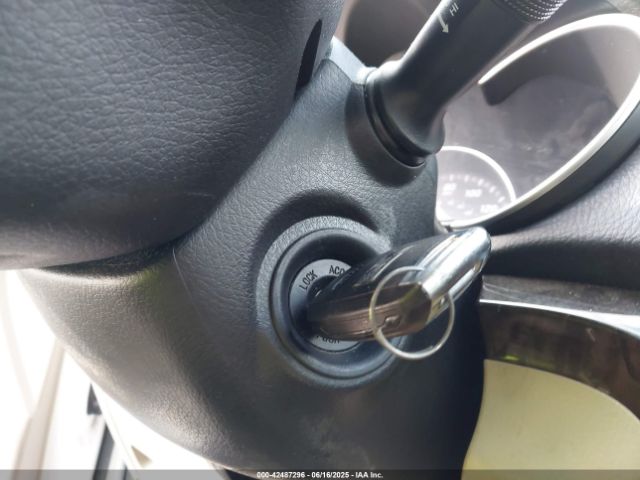 5XYKT3A69EG486006 KIA SORENTO LX