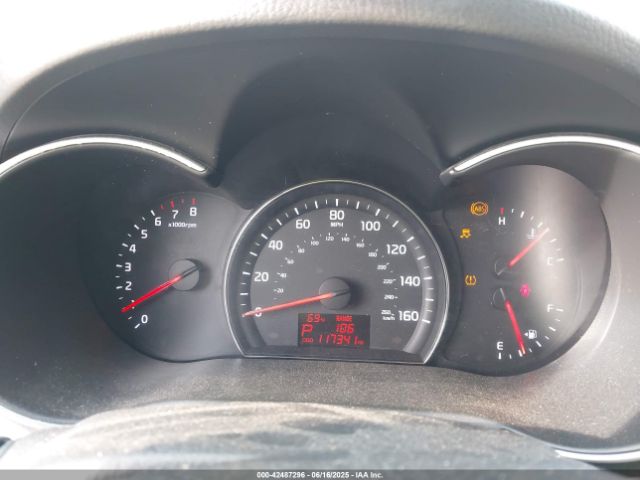 5XYKT3A69EG486006 KIA SORENTO LX