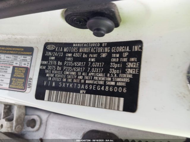 5XYKT3A69EG486006 KIA SORENTO LX