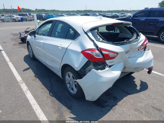 2018 CHEVROLET CRUZE 3G1BE6SM1JS649774 Photo 2