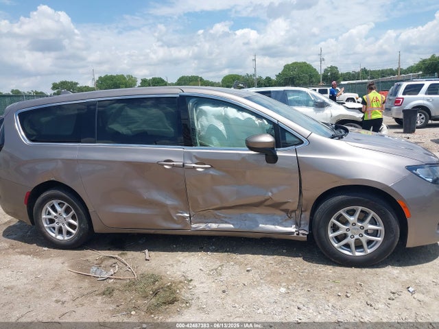 Chrysler Pacifica 2017 2C4RC1DG4HR704781 Image 13