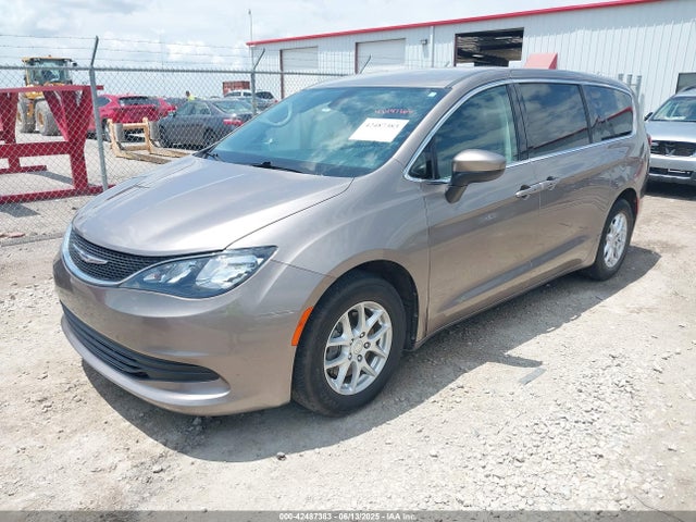 Chrysler Pacifica 2017 2C4RC1DG4HR704781 Image 2