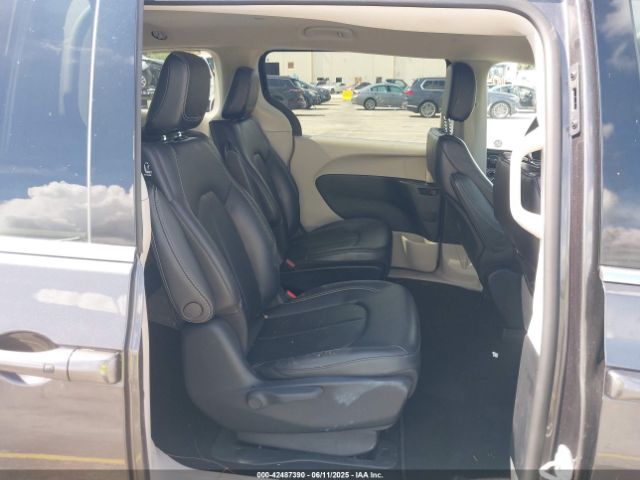 2C4RC1L74PR579782 Chrysler Pacifica Hybrid Touring L