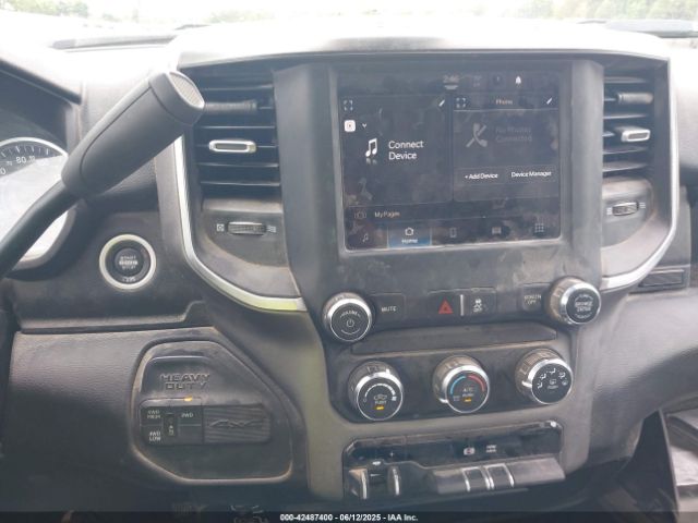 3C6UR5DL9RG291459 RAM 2500 Big Horn  4x4 6'4 Box