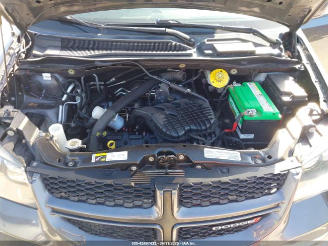 2C4RDGEG8KR760423 Dodge Grand Caravan Gt