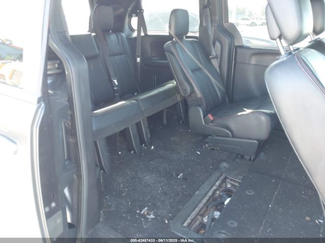 2C4RDGEG8KR760423 Dodge Grand Caravan Gt