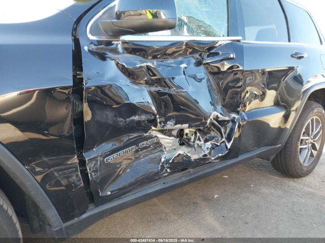 2019 JEEP GRAND CHEROKEE 1C4RJEAG6KC798437 Photo 5
