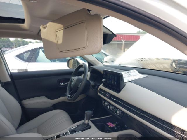 2024 HONDA HR-V 3CZRZ1H7XRM714694 Photo 4