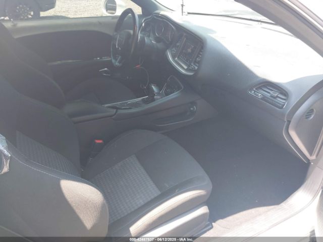 2020 DODGE CHALLENGER 2C3CDZBT3LH210254 Photo 4