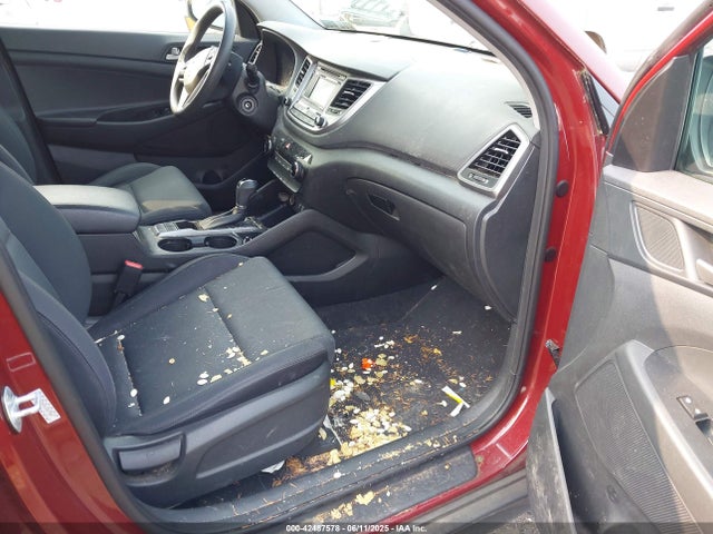KM8J23A49JU837305 Hyundai TUCSON SE