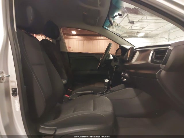 KIA Rio 2019 3KPA24ABXKE241287 Image 17