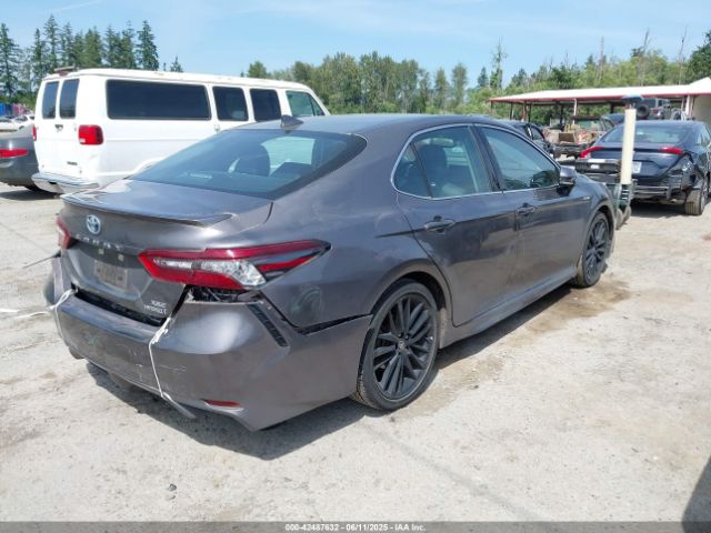 2021 TOYOTA CAMRY 4T1K31AK2MU559887 Photo 3