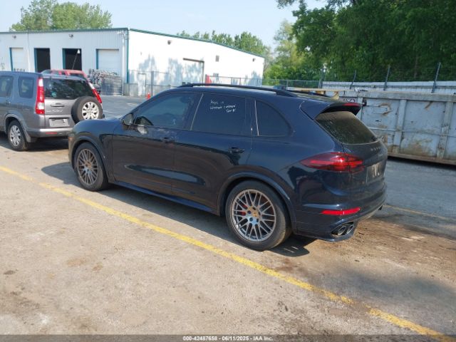 2016 PORSCHE CAYENNE WP1AD2A24GLA76719 Photo 2