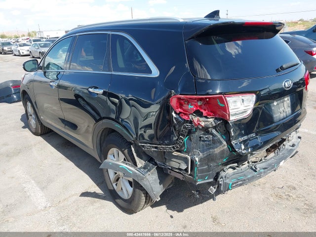 5XYPGDA31HG282522 KIA 2017