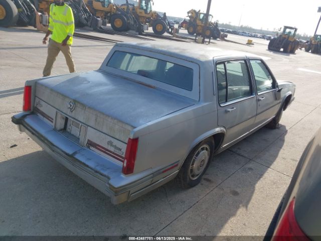 1988 CADILLAC FLEETWOOD 1G6CB5157J4271469 Photo 3