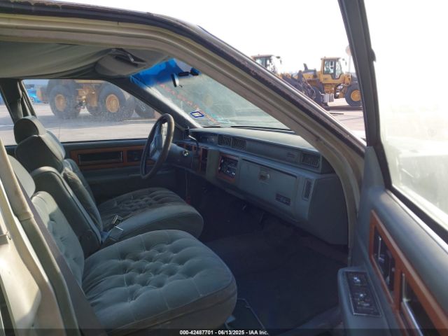 1988 CADILLAC FLEETWOOD 1G6CB5157J4271469 Photo 4