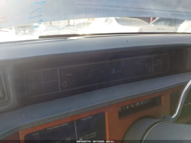 1988 CADILLAC FLEETWOOD 1G6CB5157J4271469 Photo 6