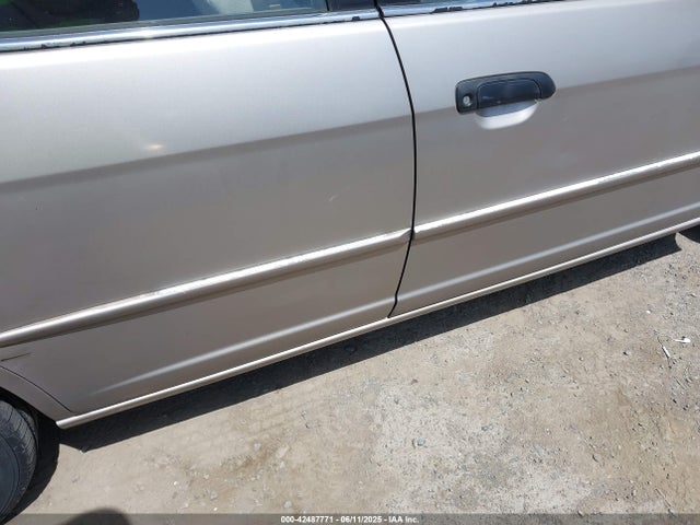 42487771 :رقم المزاد ، 2HGES16531H592825 vin ، 2001 Honda Civic Lx مزاد بيع