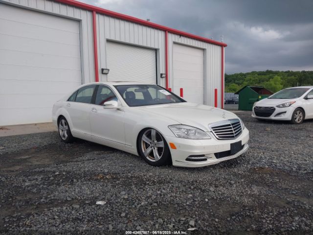 2010 MERCEDES-BENZ S 550 WDDNG8GB2AA355180