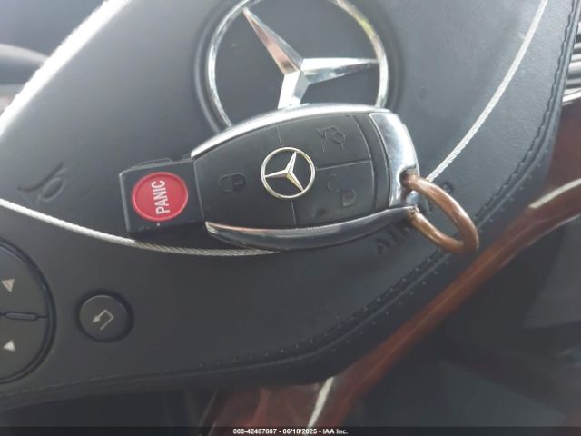 2010 MERCEDES-BENZ S 550 WDDNG8GB2AA355180 Photo 10