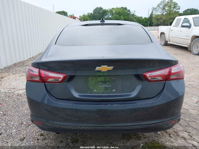 1G1ZD5STXKF145569 Chevrolet MALIBU LT