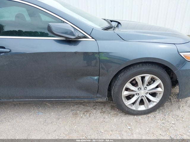 1G1ZD5STXKF145569 Chevrolet MALIBU LT