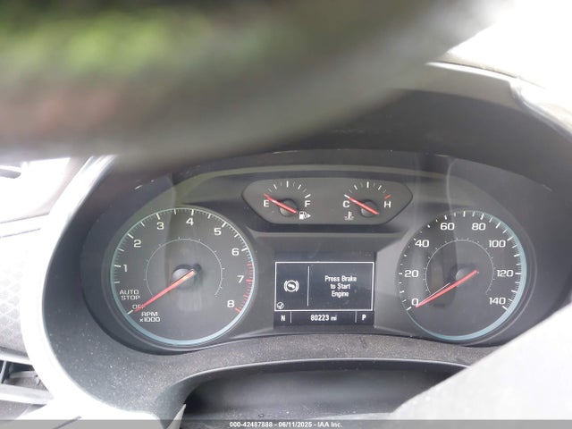 1G1ZD5STXKF145569 Chevrolet MALIBU LT