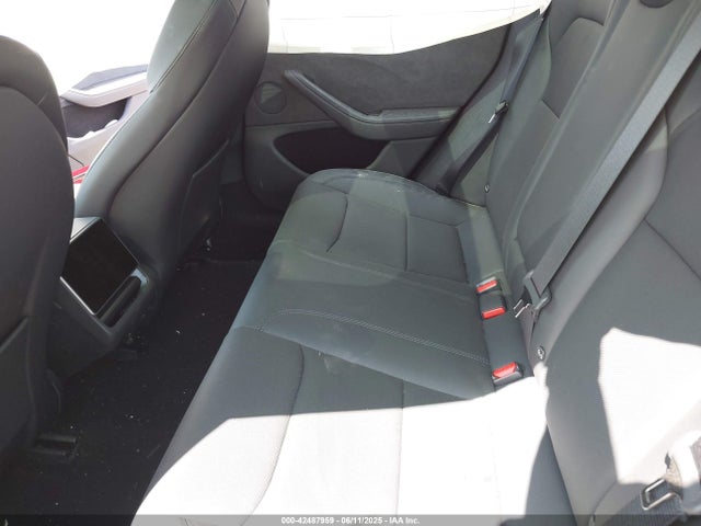2024 TESLA MODEL 3 5YJ3E1EB5RF798279 Photo 7