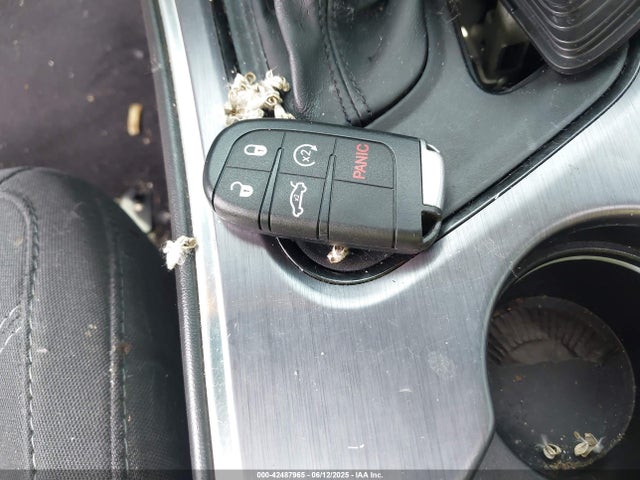 2018 DODGE CHALLENGER 2C3CDZBT7JH278683 Photo 10