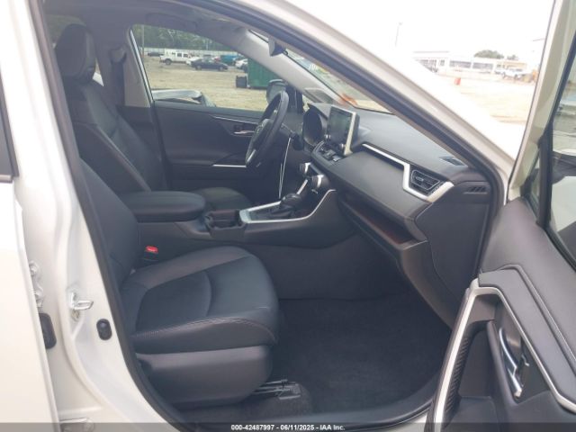 2021 TOYOTA RAV4 2T3Y1RFV5MW143793 Photo 4