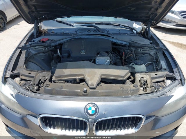 WBA3C1C53EK106260 BMW 2014
