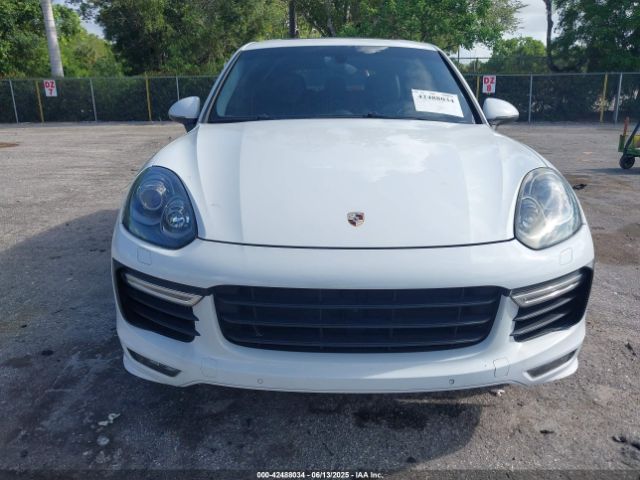 2016 PORSCHE CAYENNE WP1AD2A29GLA77638 Photo 5