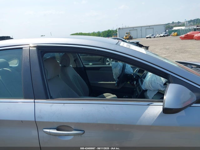 Hyundai SONATA SE 2015 5NPE24AF2FH081220 Image 22