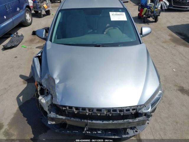 5NPD84LF1HH106070 Hyundai Elantra
