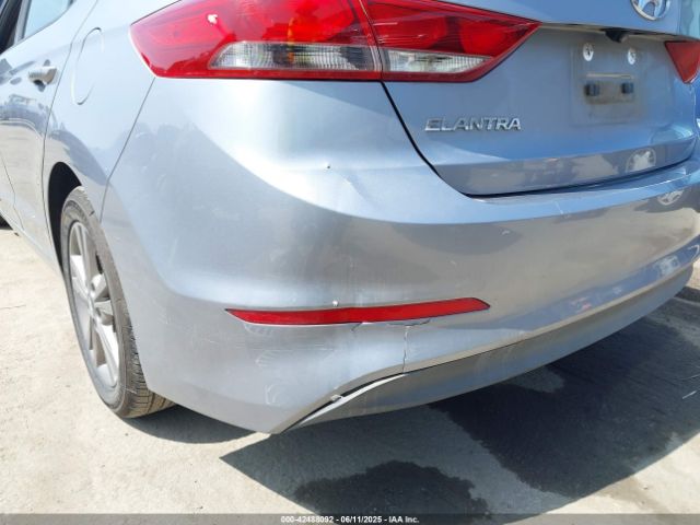 5NPD84LF1HH106070 Hyundai Elantra